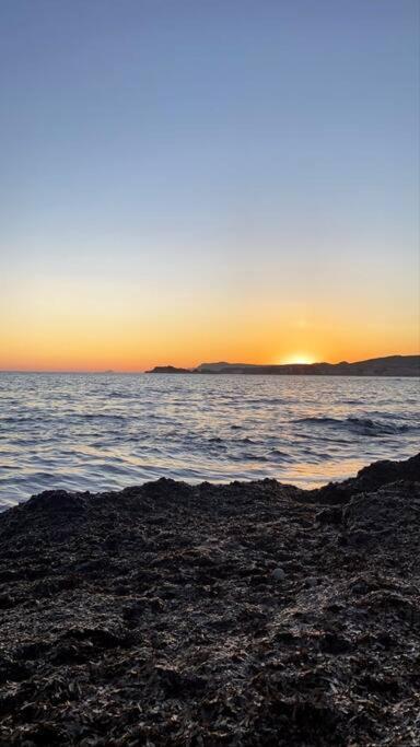 Joli Studio A 6 Min A Pied De La Plage Appartement Sanary-sur-Mer Buitenkant foto